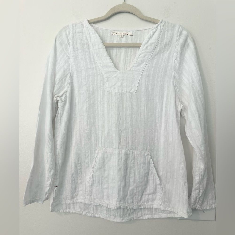 Xirena White Kangaroo Pocket Top XS